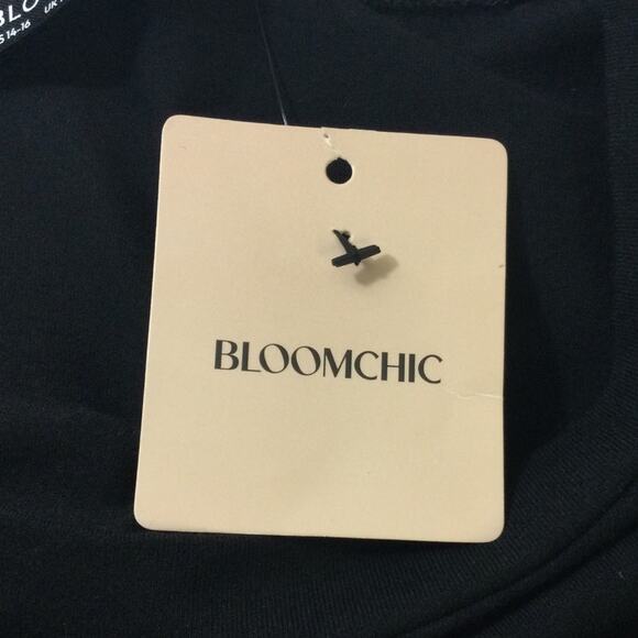 BLOOMCHIC 14-16 1X Plus Black Chiffon Patchwork Puff Sleeve T shirt NWT B88 - Picture 8 of 9